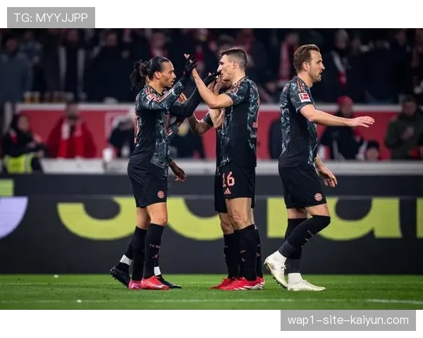 拜仁客场取胜占据先机，两回合淘汰赛心理优势明显